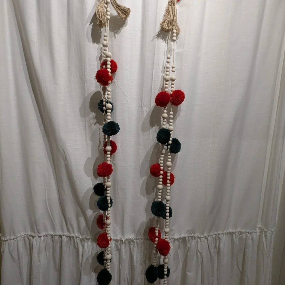 Garland With Wooden Beads And Red&Green Pompoms